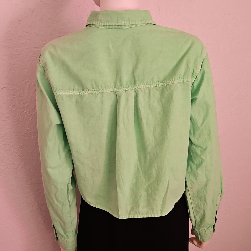 UNIVERSAL THREAD Lime Green Linen Blend Cropped Long Sleeve Shirt - Picture 5 of 7